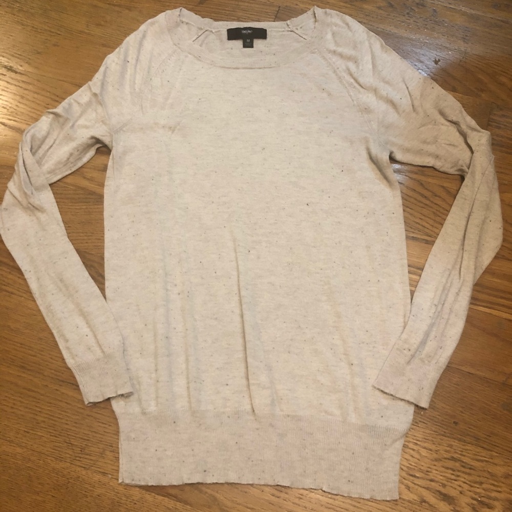 Mossino Lightweight beige speckled medium sweater￼
